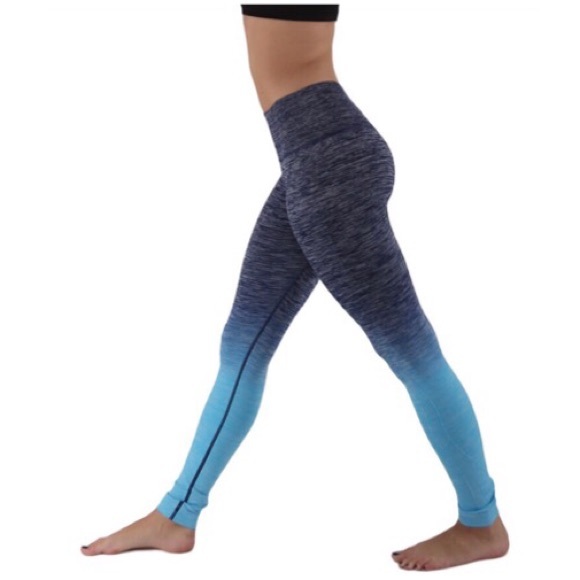 Aqua Ombré Leggings - Picture 4 of 7